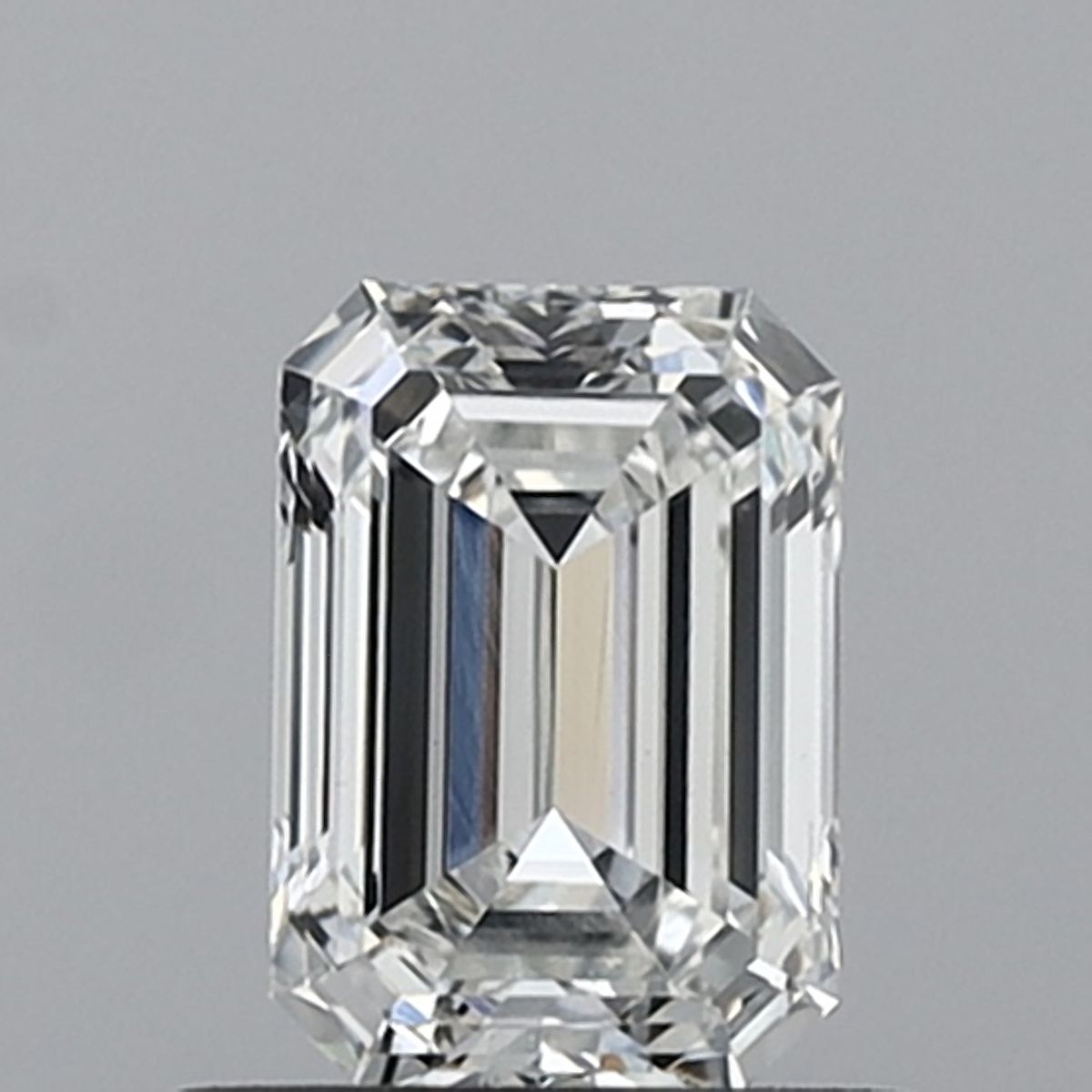 0.18ct · Baguette