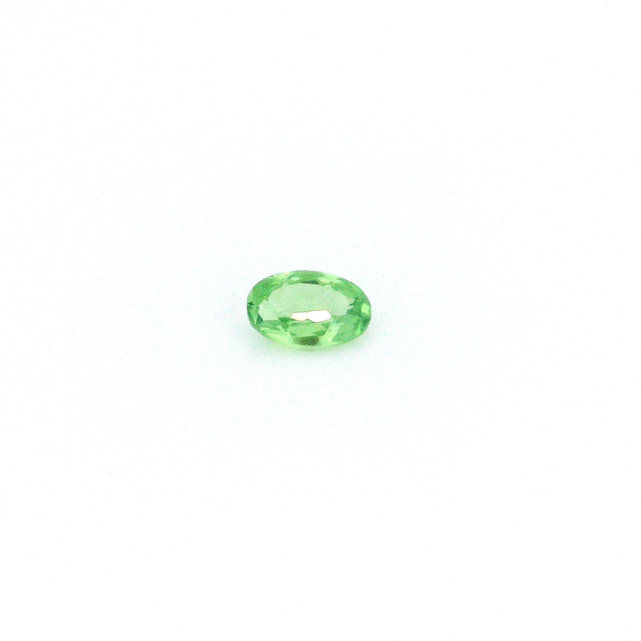 Garnet Green Oval 0.3ct
