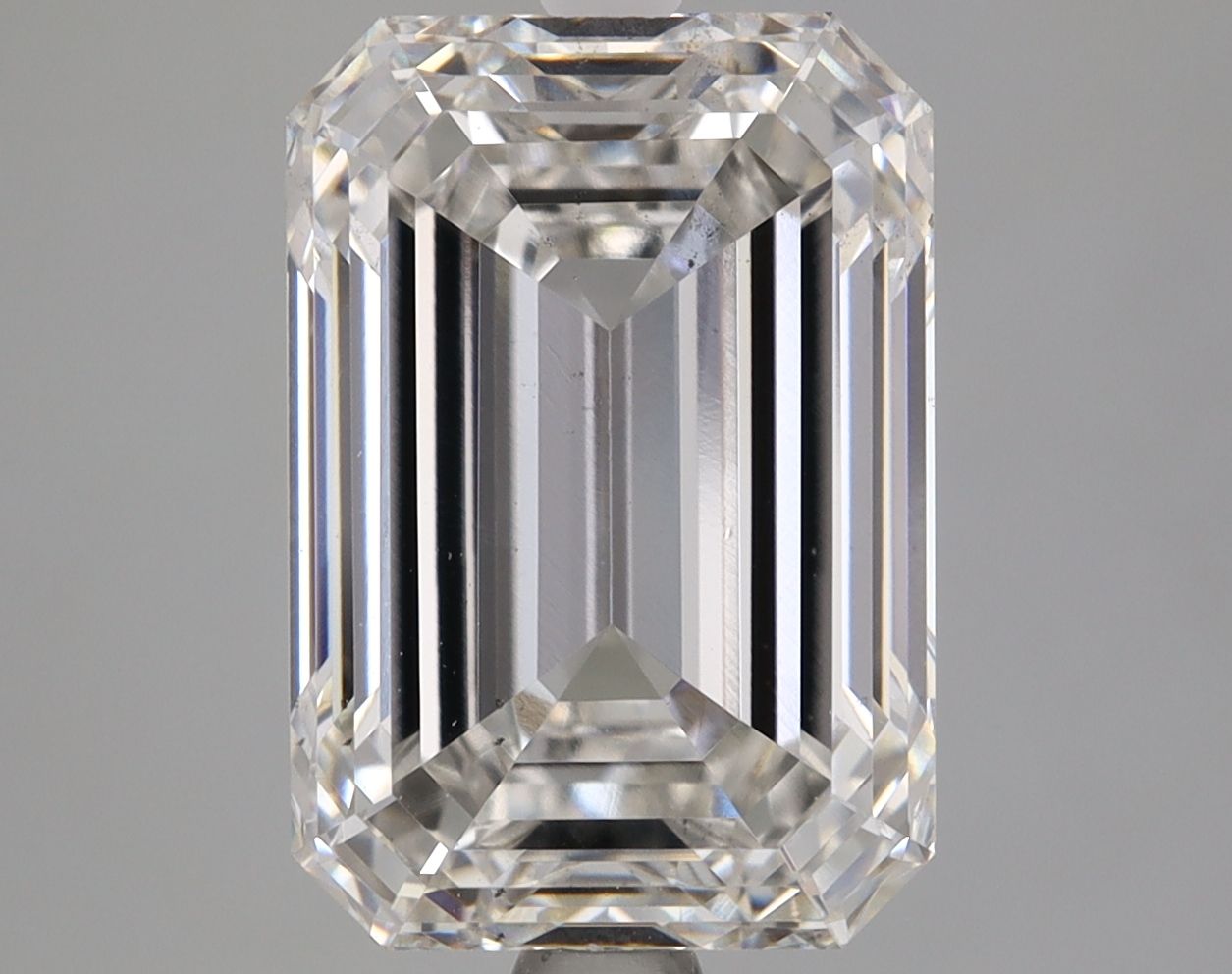 5.06ct · Emerald