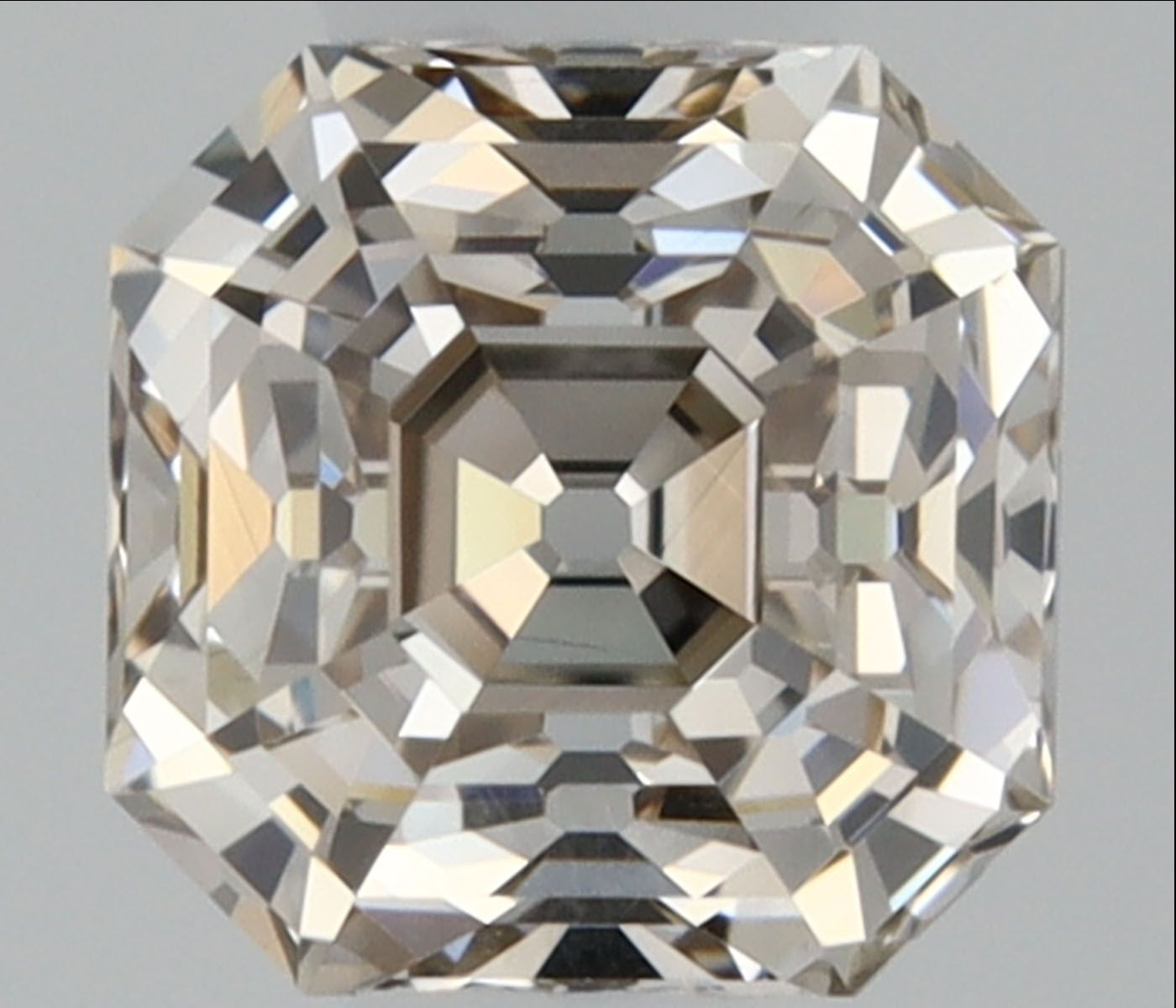 0.3ct · Sq. emerald