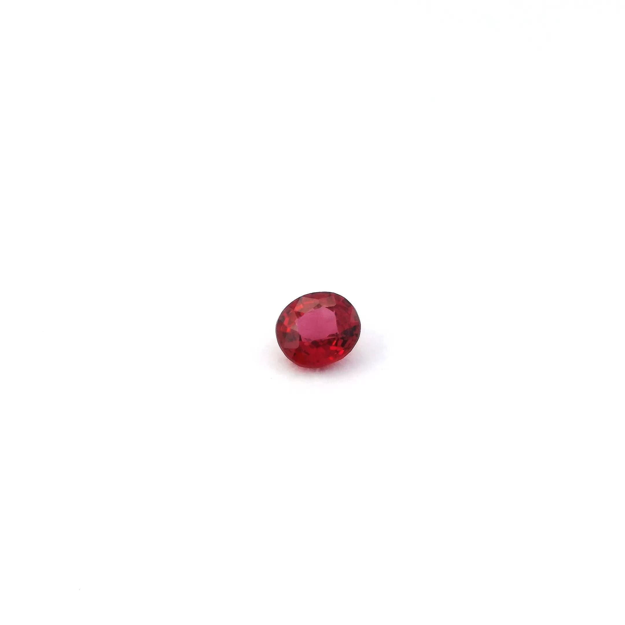 Spinel Red Oval 0.3ct